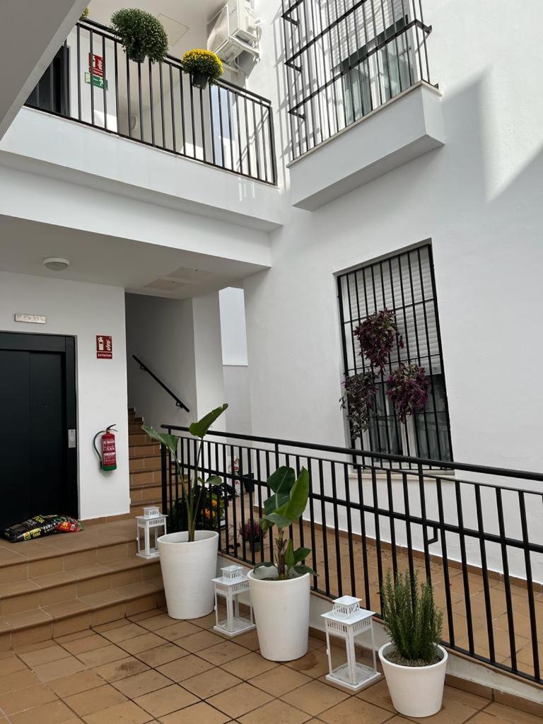 Sherry Suites IV Apartamentos Parking Gratuito Херес-де-ла-Фронтера Экстерьер фото